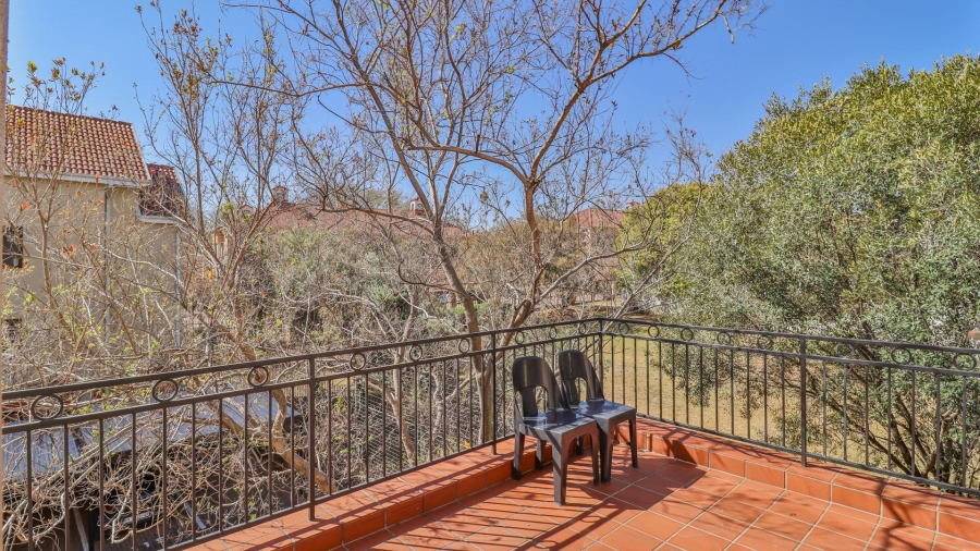 2 Bedroom Property for Sale in Epsom Downs Gauteng