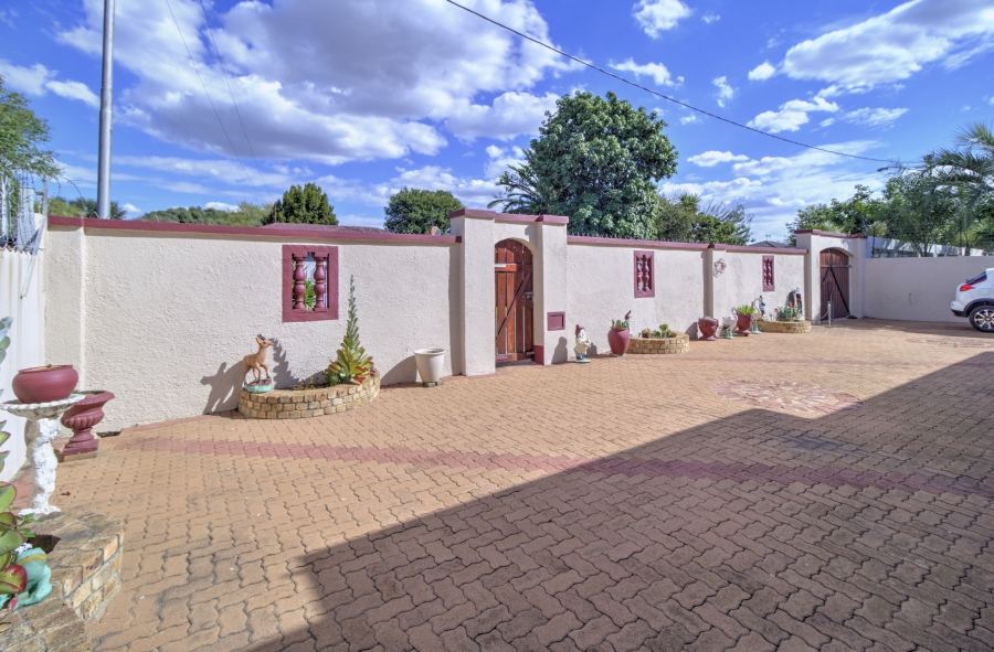 3 Bedroom Property for Sale in Malvern East Gauteng