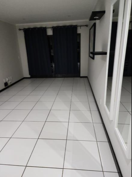 To Let 3 Bedroom Property for Rent in Lonehill Gauteng