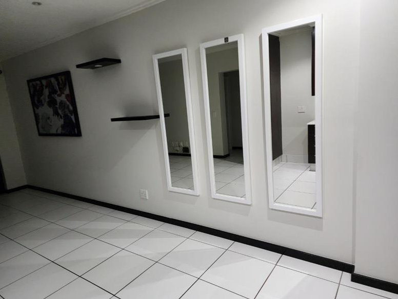 To Let 3 Bedroom Property for Rent in Lonehill Gauteng