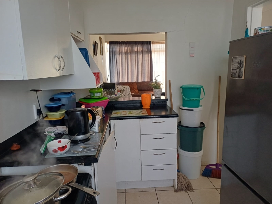 To Let 2 Bedroom Property for Rent in Sunnyridge Gauteng