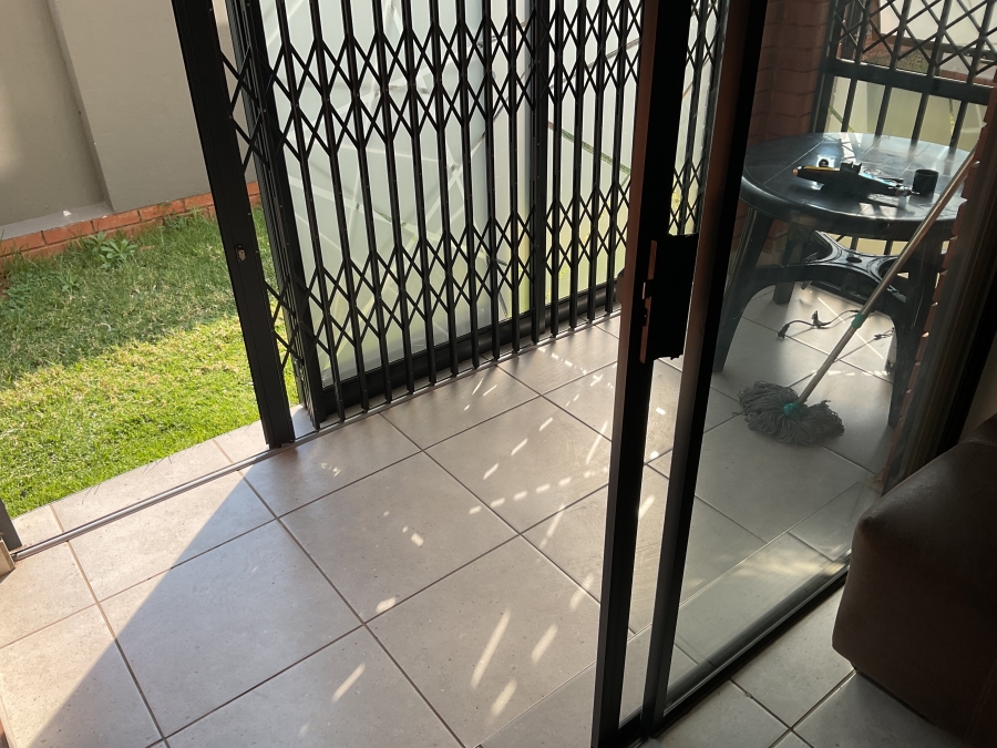 2 Bedroom Property for Sale in Amberfield Gauteng