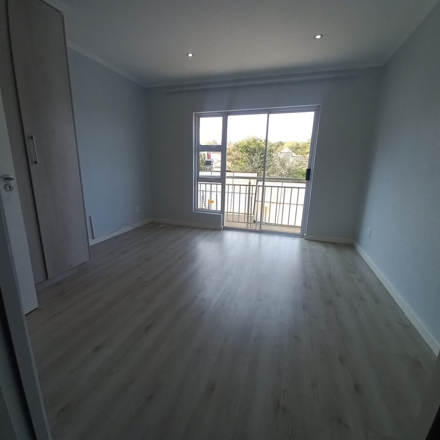 To Let 3 Bedroom Property for Rent in Bryanston Gauteng