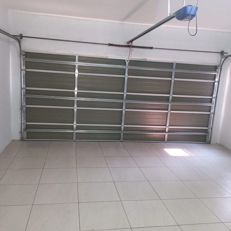 To Let 3 Bedroom Property for Rent in Bryanston Gauteng