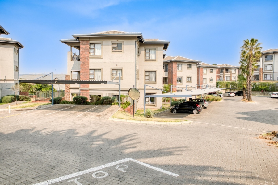 2 Bedroom Property for Sale in Victory Park Gauteng