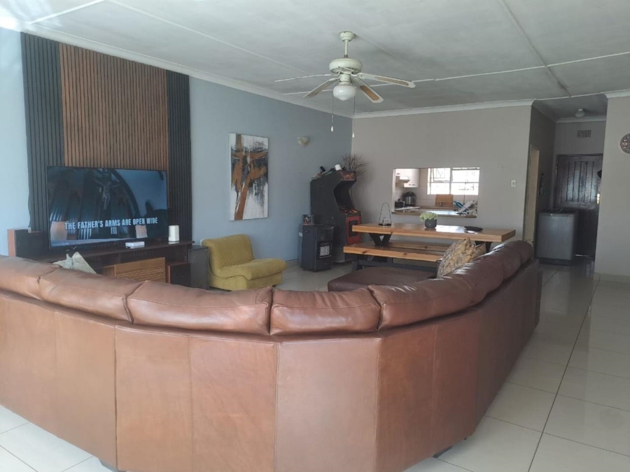 To Let 2 Bedroom Property for Rent in Benoni Central Gauteng