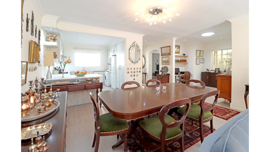2 Bedroom Property for Sale in Magaliessig Gauteng