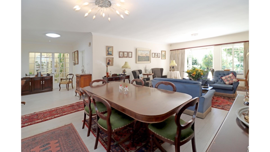 2 Bedroom Property for Sale in Magaliessig Gauteng