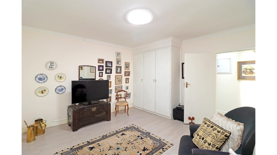 2 Bedroom Property for Sale in Magaliessig Gauteng