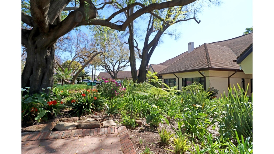 2 Bedroom Property for Sale in Magaliessig Gauteng
