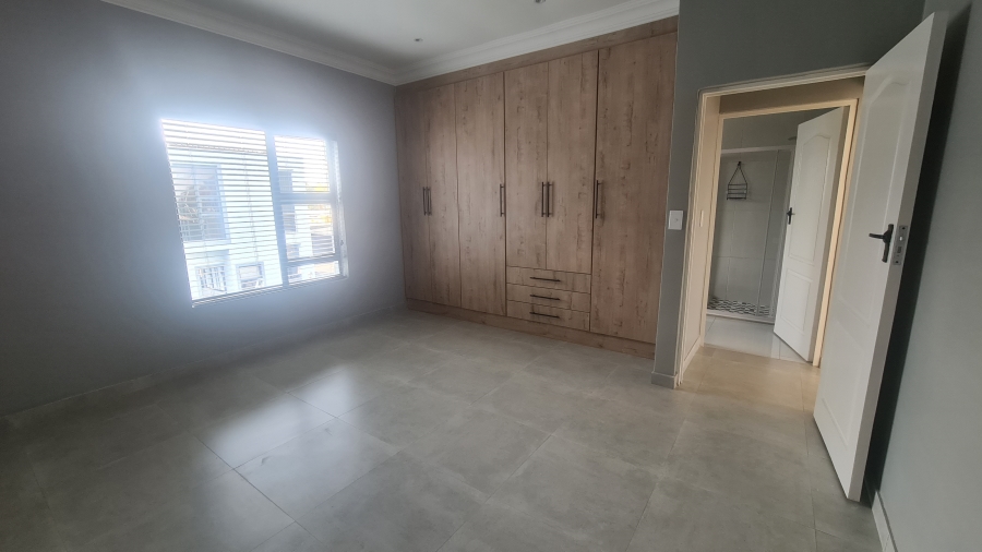 To Let 2 Bedroom Property for Rent in Weltevreden Park Gauteng