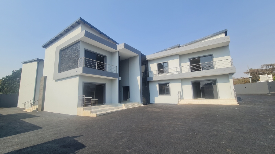 To Let 2 Bedroom Property for Rent in Weltevreden Park Gauteng