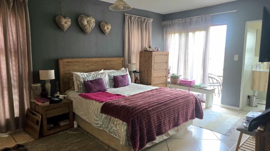 3 Bedroom Property for Sale in Bassonia Gauteng