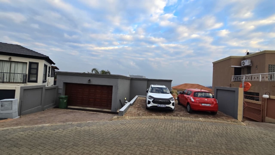 3 Bedroom Property for Sale in Bassonia Gauteng