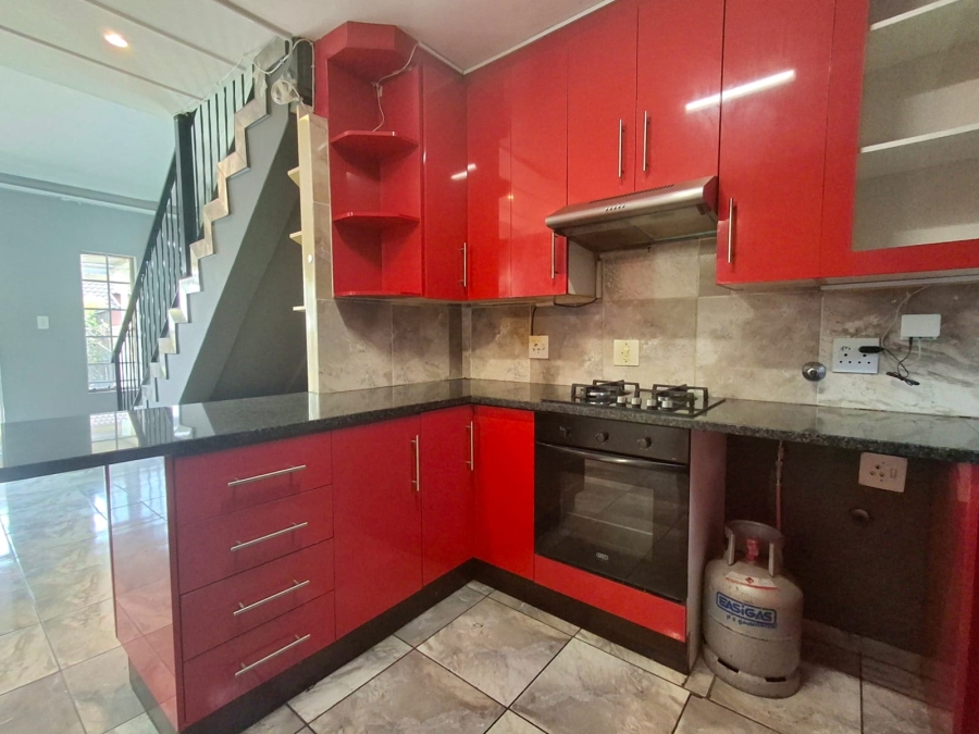 3 Bedroom Property for Sale in Illiondale Gauteng