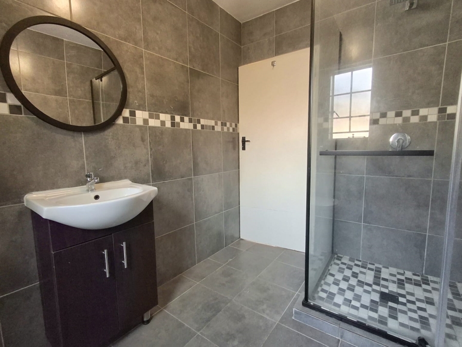 3 Bedroom Property for Sale in Illiondale Gauteng