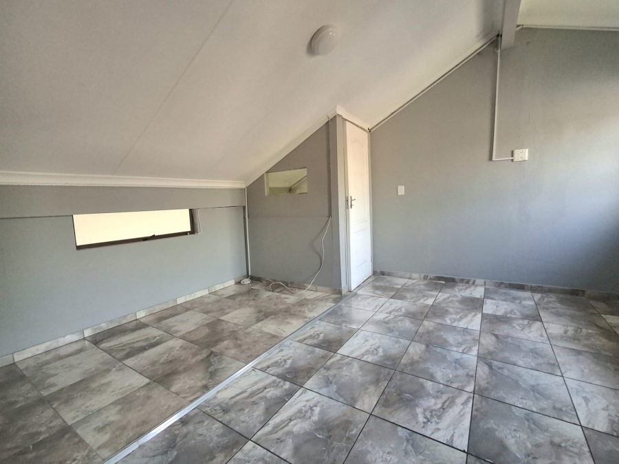3 Bedroom Property for Sale in Illiondale Gauteng