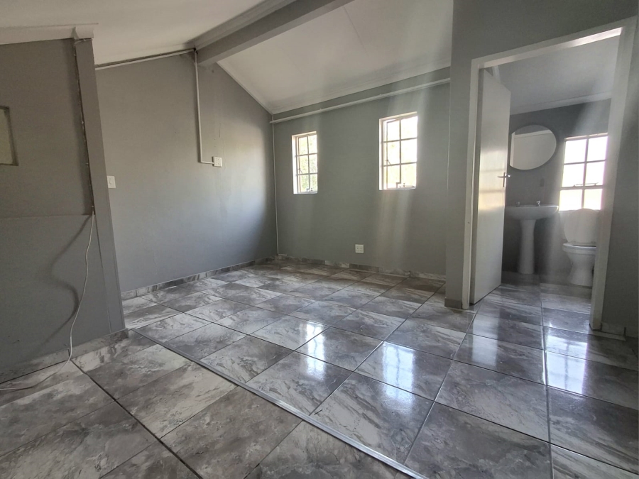 3 Bedroom Property for Sale in Illiondale Gauteng