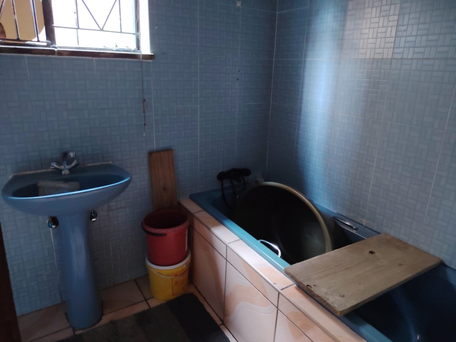 4 Bedroom Property for Sale in Actonville Gauteng