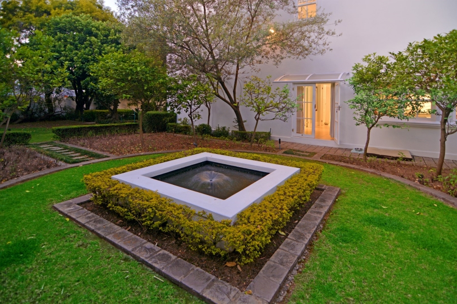 5 Bedroom Property for Sale in Bryanston Gauteng