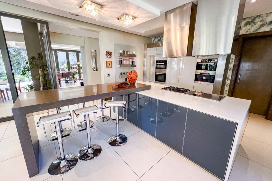 8 Bedroom Property for Sale in Hyde Park Gauteng