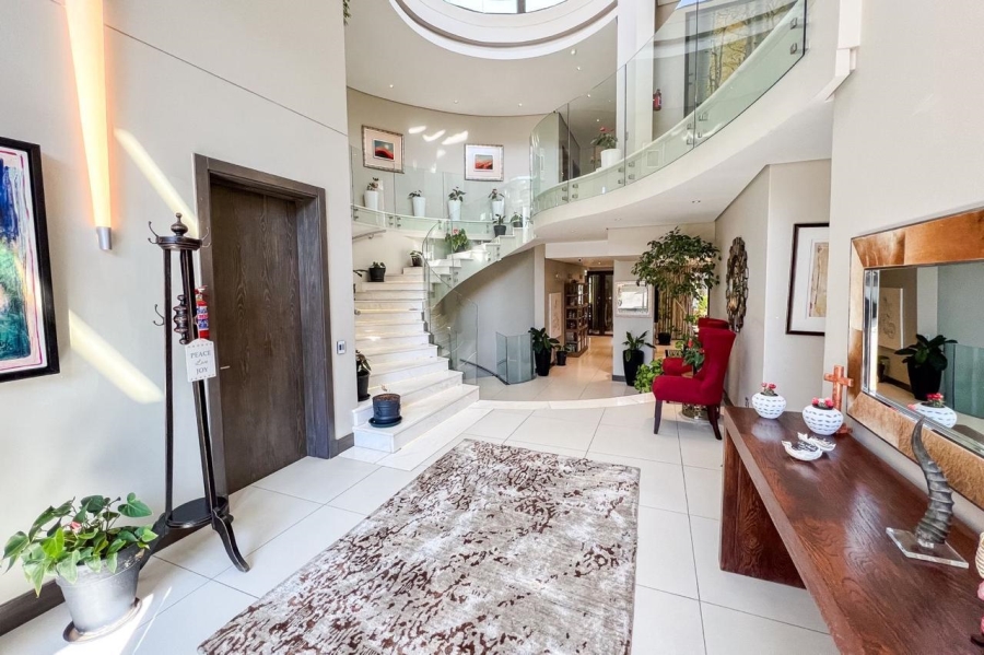 8 Bedroom Property for Sale in Hyde Park Gauteng