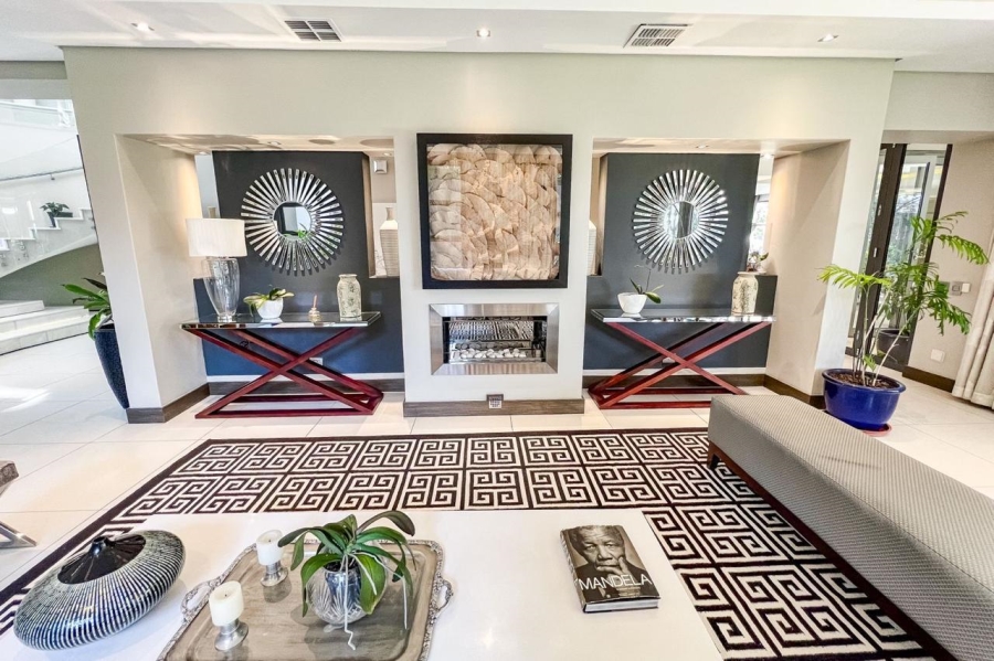 8 Bedroom Property for Sale in Hyde Park Gauteng