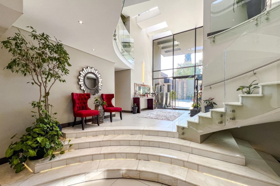 8 Bedroom Property for Sale in Hyde Park Gauteng