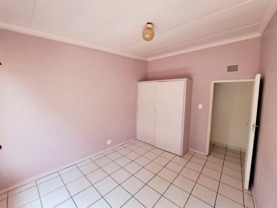 4 Bedroom Property for Sale in Rensburg Gauteng