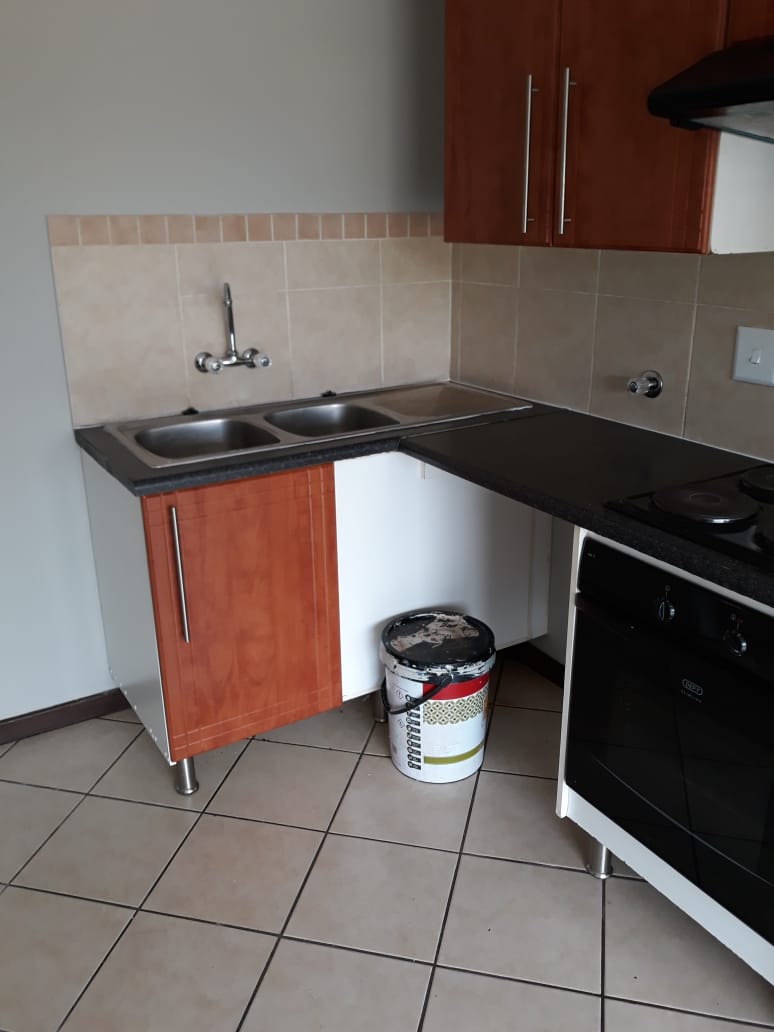 To Let 2 Bedroom Property for Rent in Equestria Gauteng