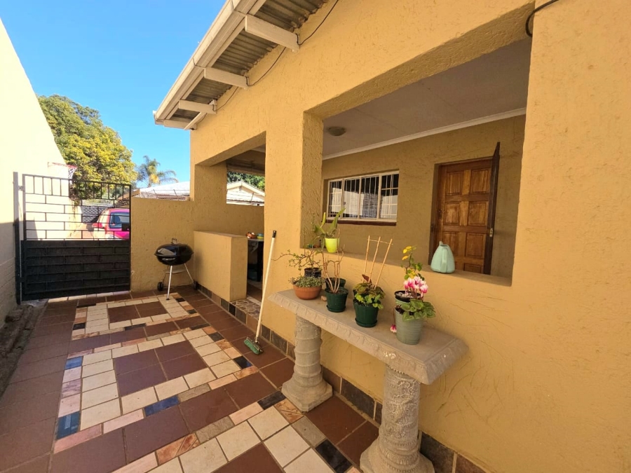 To Let 3 Bedroom Property for Rent in Villieria Gauteng