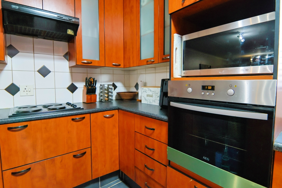 3 Bedroom Property for Sale in Halfway Gardens Gauteng