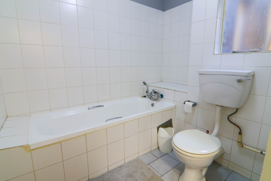 3 Bedroom Property for Sale in Halfway Gardens Gauteng