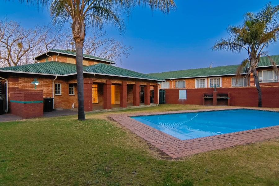 3 Bedroom Property for Sale in Halfway Gardens Gauteng