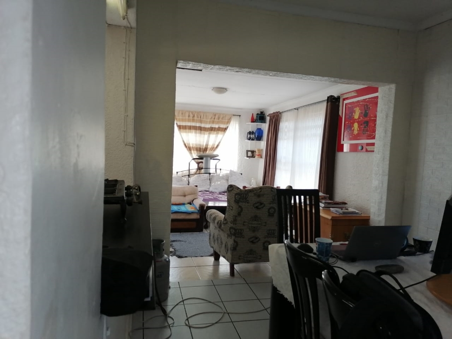 4 Bedroom Property for Sale in Birchleigh North Gauteng