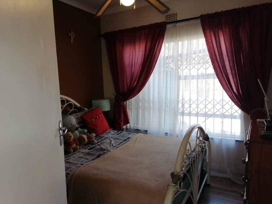4 Bedroom Property for Sale in Birchleigh North Gauteng