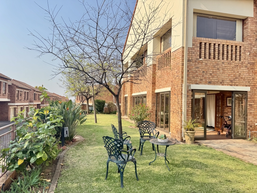 3 Bedroom Property for Sale in Equestria Gauteng