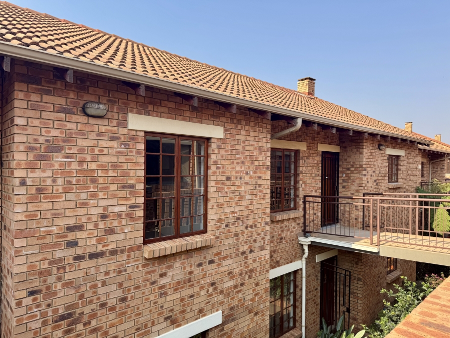 3 Bedroom Property for Sale in Equestria Gauteng