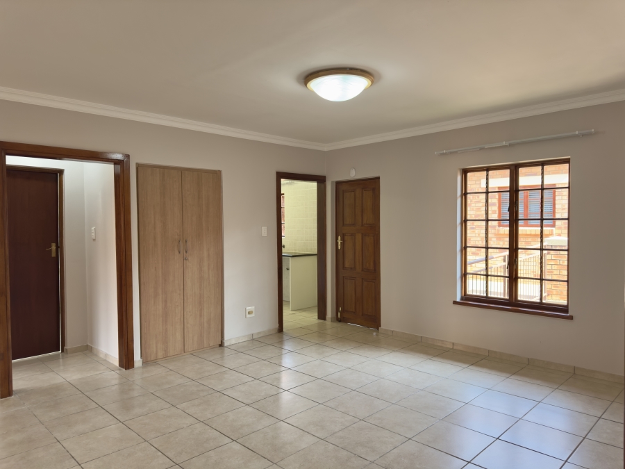 3 Bedroom Property for Sale in Equestria Gauteng