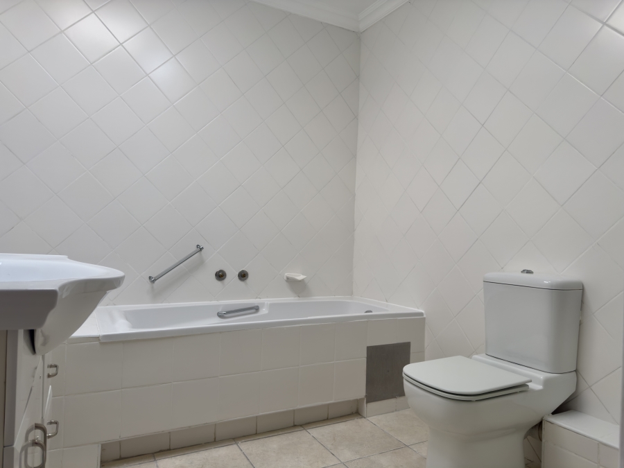 3 Bedroom Property for Sale in Equestria Gauteng