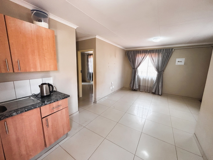 3 Bedroom Property for Sale in Windmill Park Gauteng