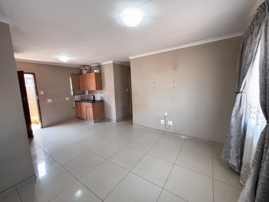 3 Bedroom Property for Sale in Windmill Park Gauteng
