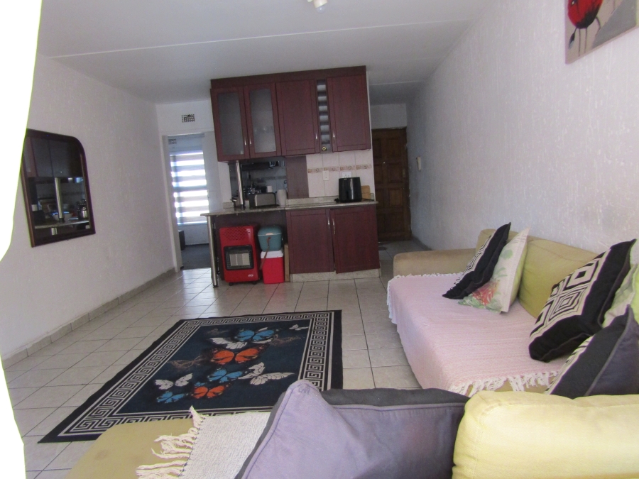 3 Bedroom Property for Sale in Meredale Gauteng