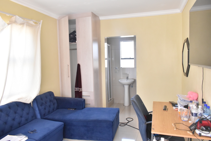 3 Bedroom Property for Sale in Nkwe Estate Gauteng
