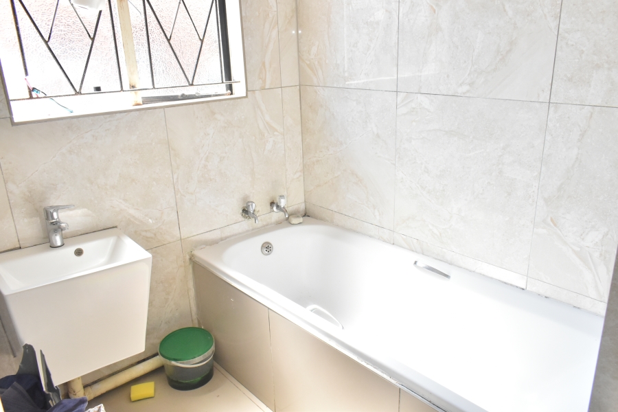 3 Bedroom Property for Sale in Nkwe Estate Gauteng