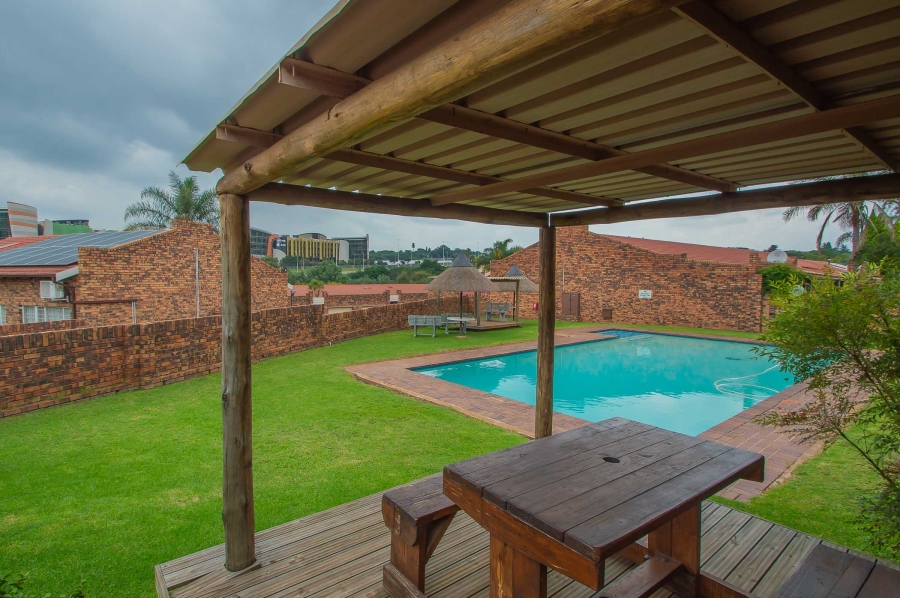 2 Bedroom Property for Sale in Randpark Ridge Gauteng