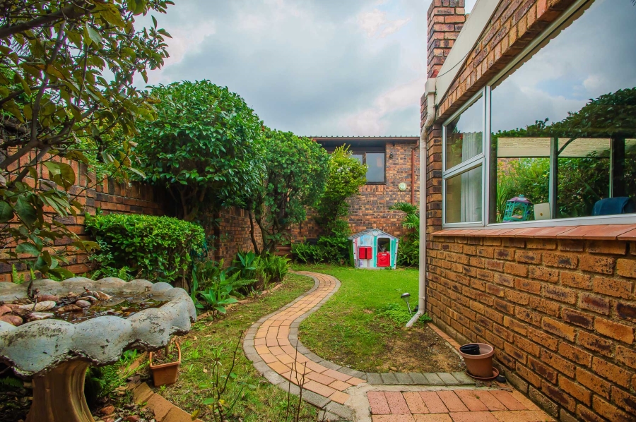 2 Bedroom Property for Sale in Randpark Ridge Gauteng