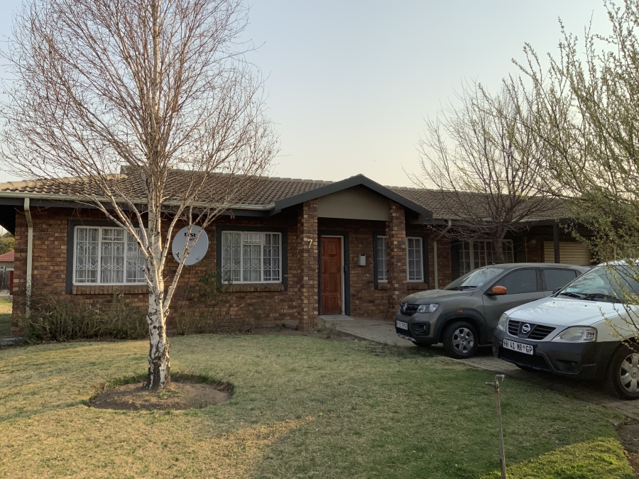 3 Bedroom Property for Sale in Rynfield Gauteng