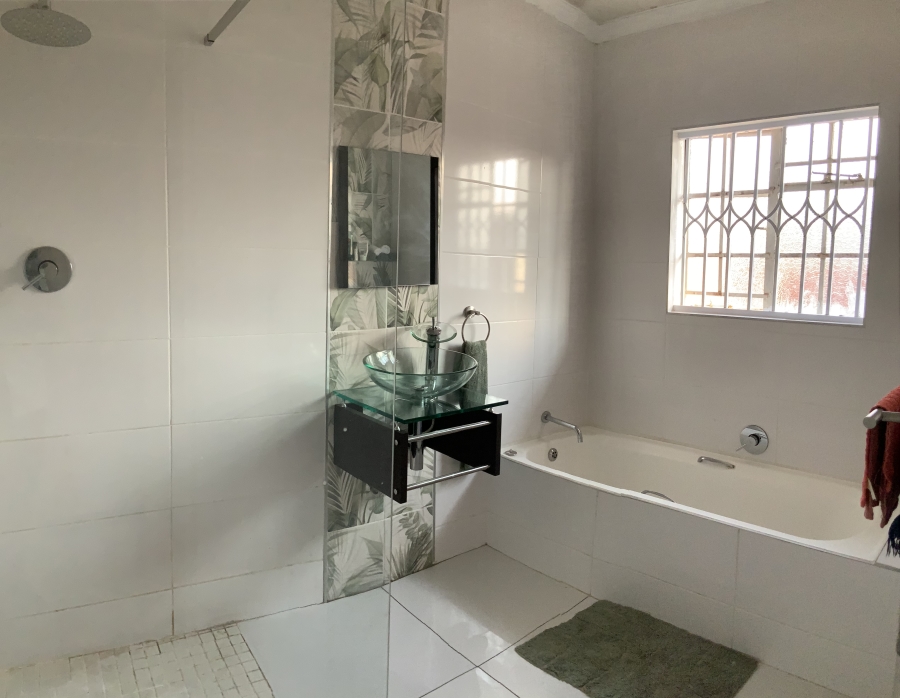 3 Bedroom Property for Sale in Rynfield Gauteng