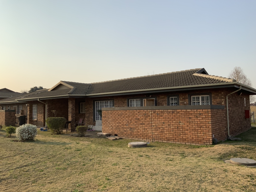 3 Bedroom Property for Sale in Rynfield Gauteng